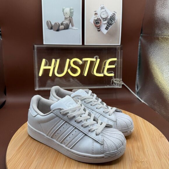 Adidas Superstar Triple White (PS) Size 1 - Picture 1 of 10